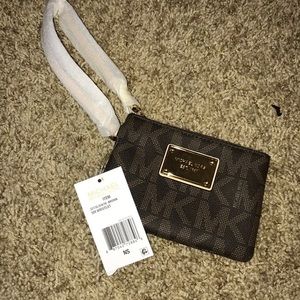 NWT Michael Kors Small Wristlet
